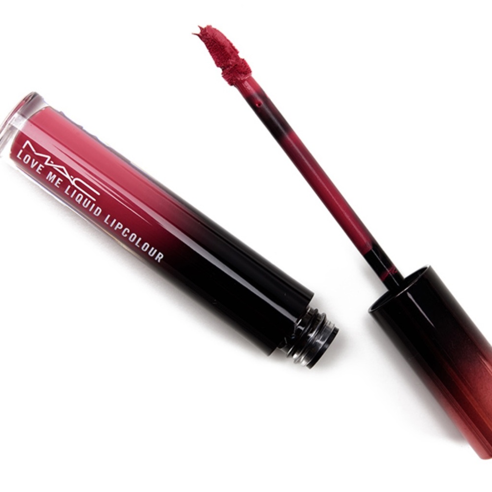 LIMITED EDITION | MAC Love Me Liquid Lipcolour | Still Winning | NIB